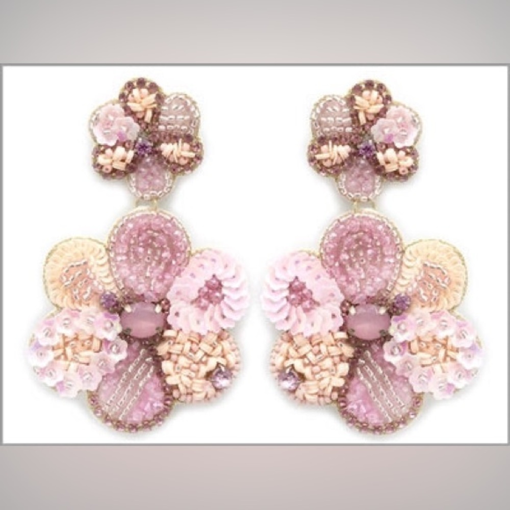 FLOWER BEADED EARRINGS